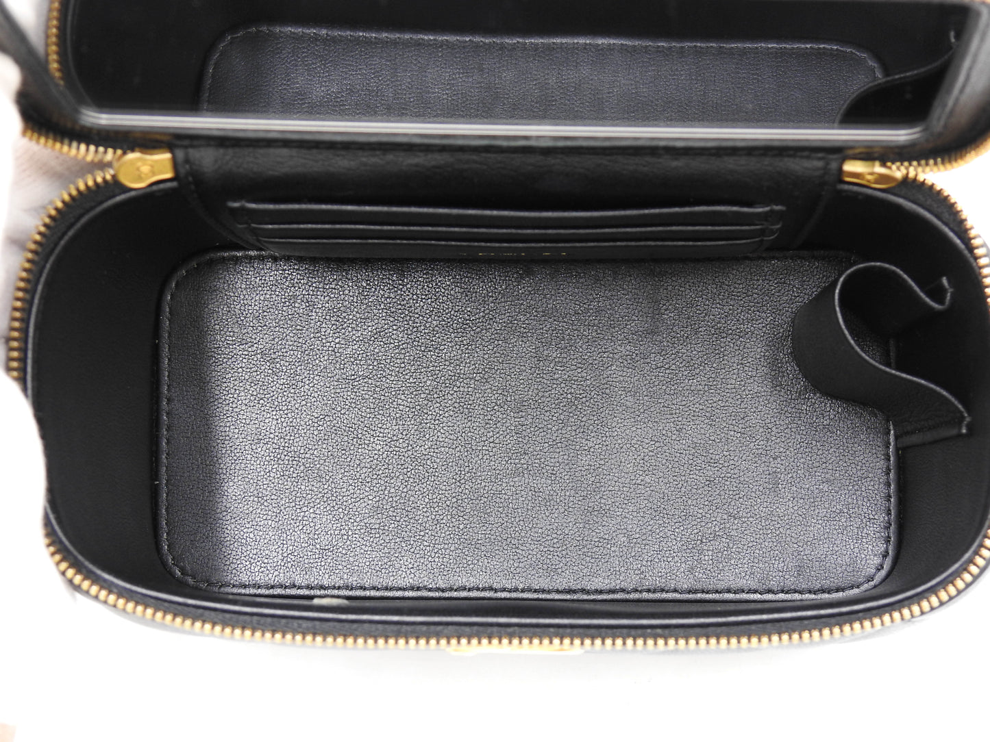 CHANEL CC Matelasse Chain Vanity Bag Shoulder Bag Lambskin Black Gold