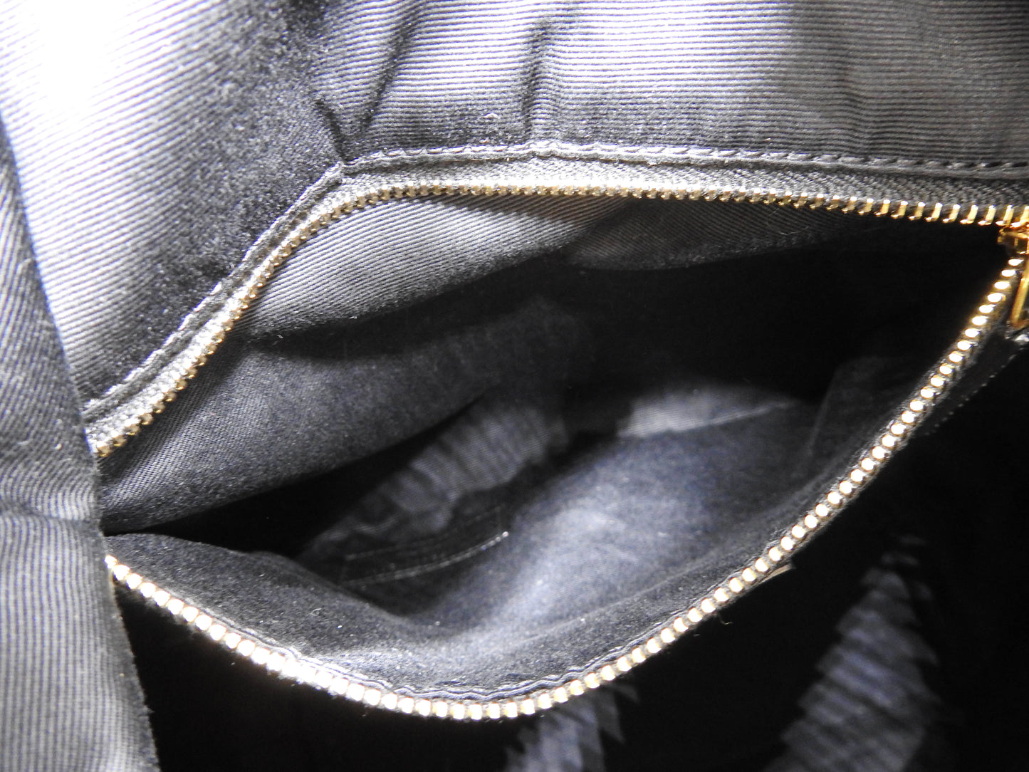 SAINT LAURENT PARIS Joe Chain Backpack Bag Lambskin Leather White 672609