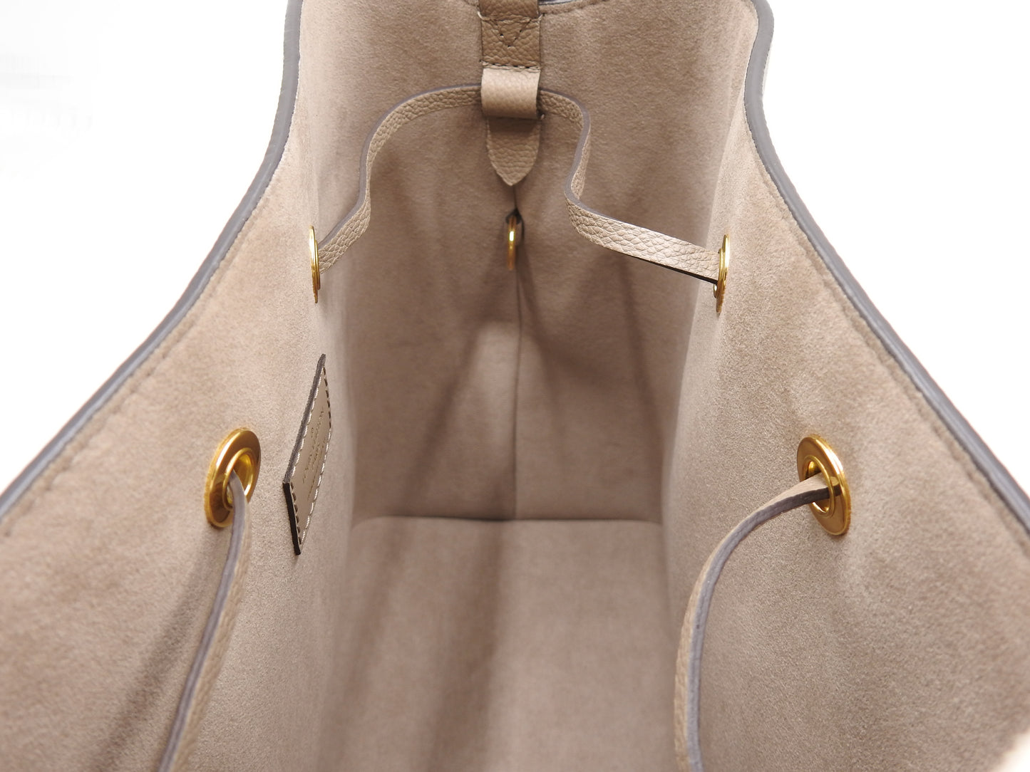 LOUIS VUITTON Monogram Empreinte NeoNoe MM Shoulder Hand Bag Dove Cream