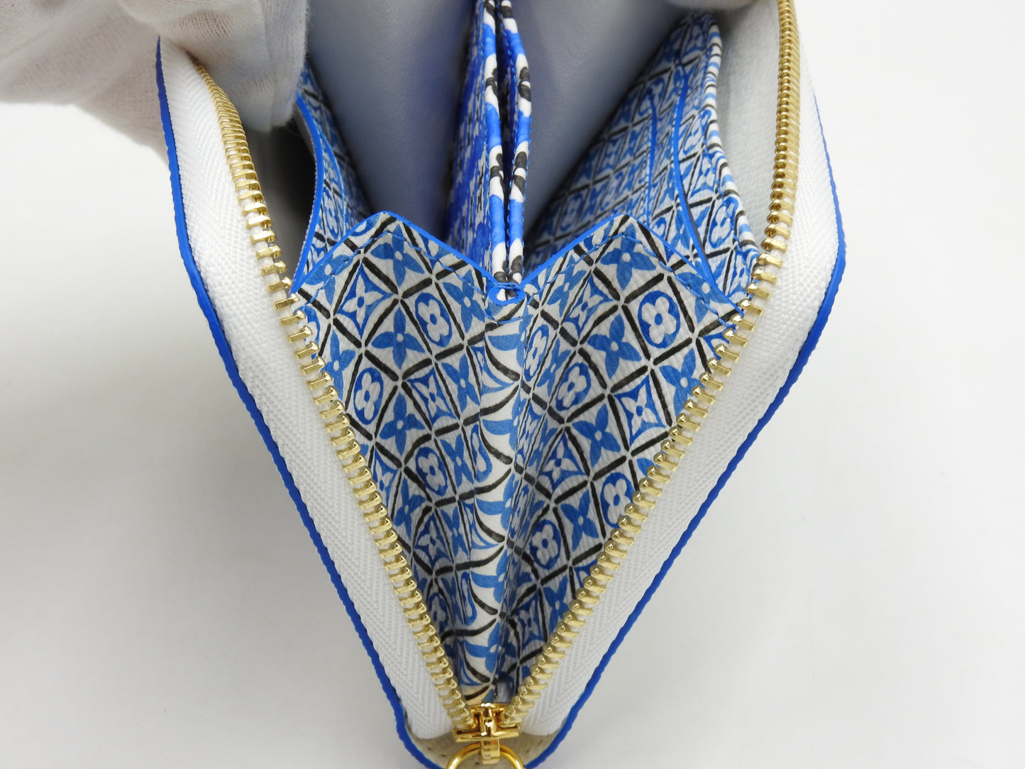 LOUIS VUITTON Monogram Giant By The Pool Zippy Coin Purse Blue White M82417