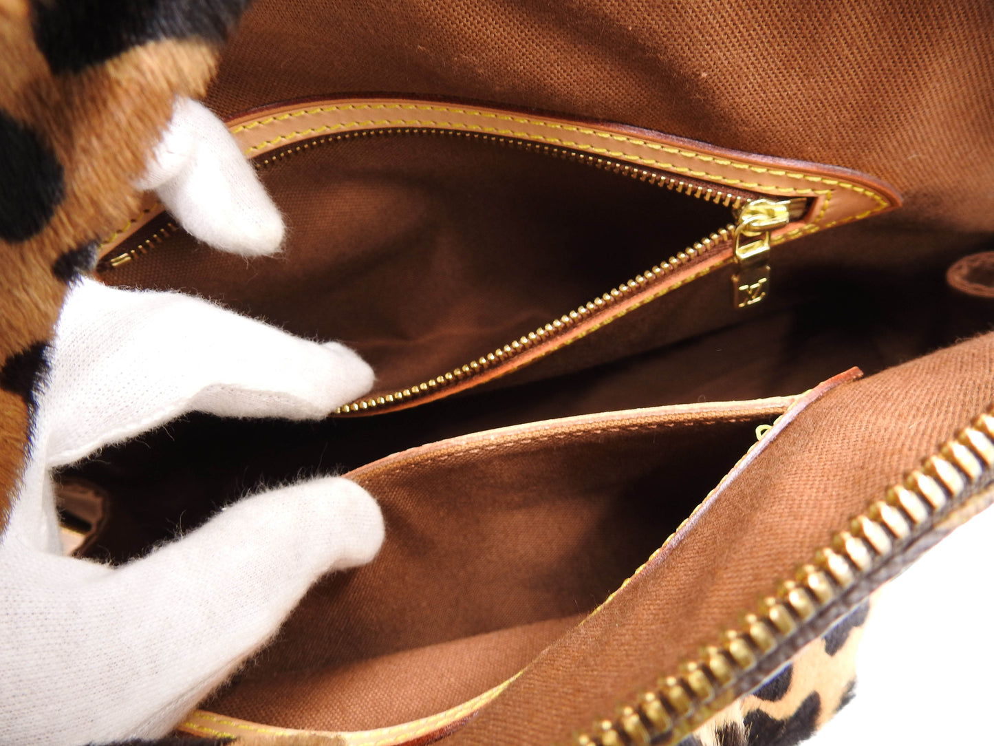LOUIS VUITTON Alma Azzedine Alaia Monogram Leopard Shoulder Hand Bag M99032