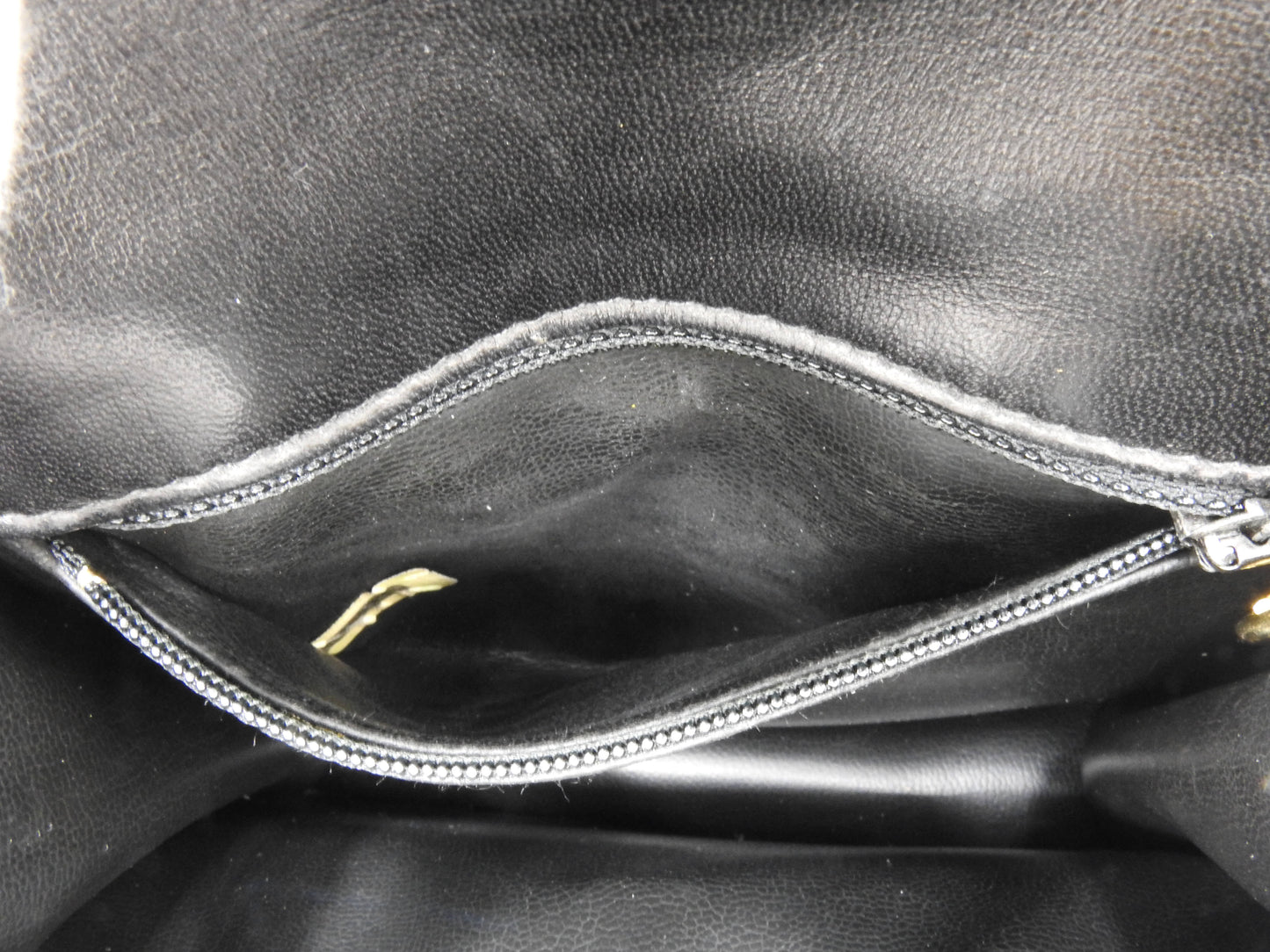 CHANEL CC Matelasse Mini Waist Belt Bag Enamel Patent Leather Black Gold