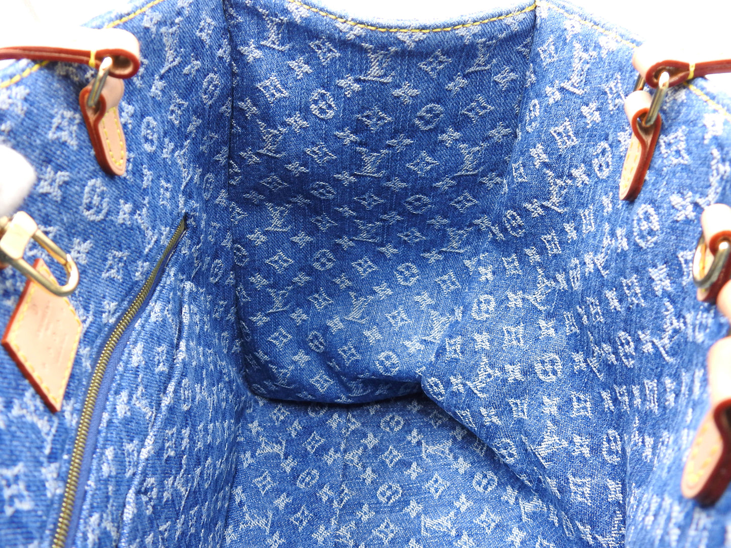 LOUIS VUITTON LV Remix Monogram Denim Onthego MM Shoulder Bag Blue M46871