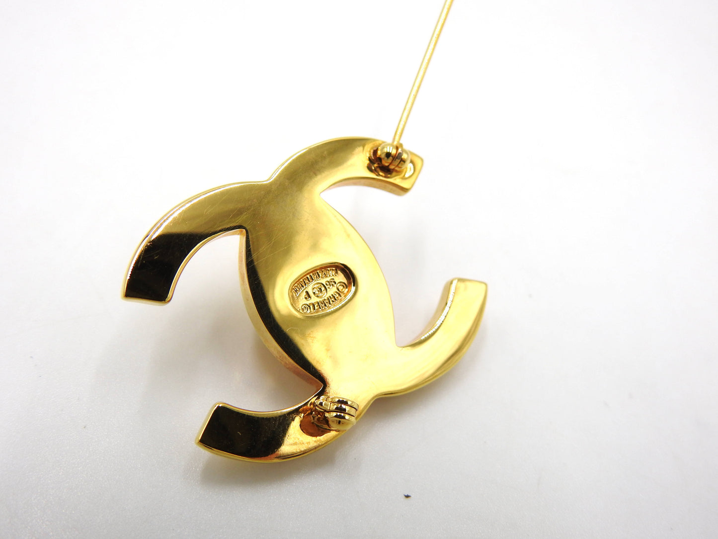 Chanel CC Turnlock Motif Brooch GP Gold Plated 96P