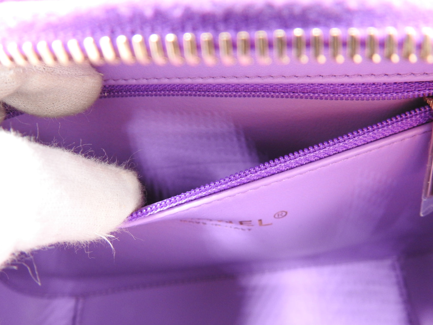 CHANEL CC Filigree Matelasse Shoulder Vanity Bag Caviarskin Purple A93343