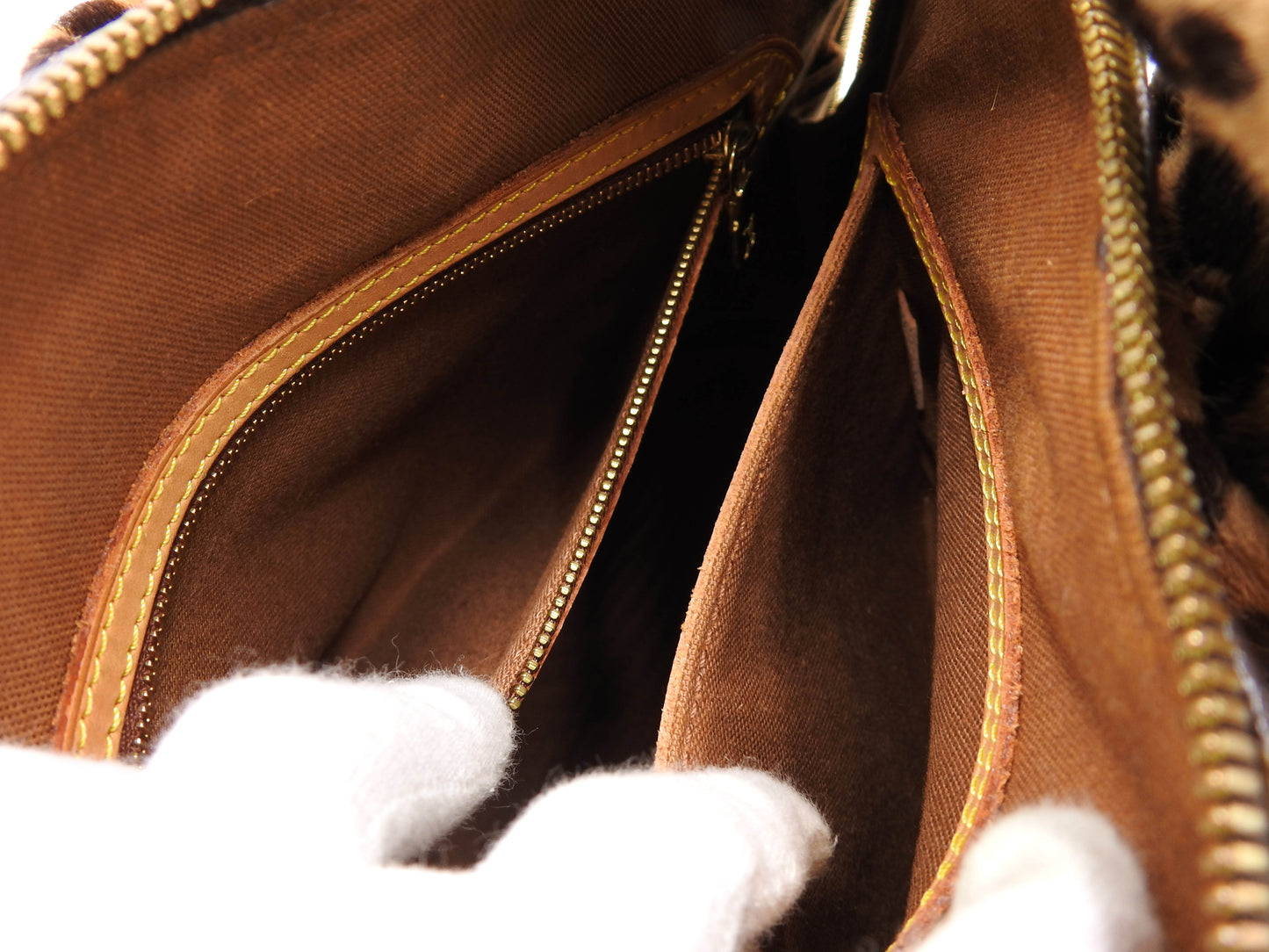 LOUIS VUITTON Alma Azzedine Alaia Monogram Leopard Shoulder Hand Bag M99032