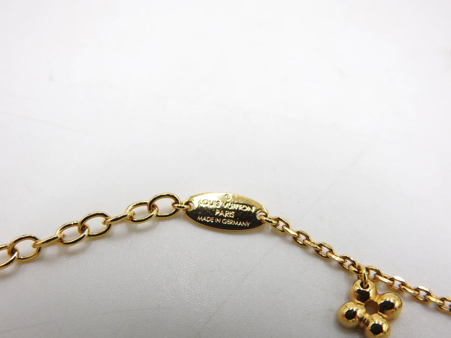 LOUIS VUITTON Collier Blooming Necklace GP Flower Brass M64855