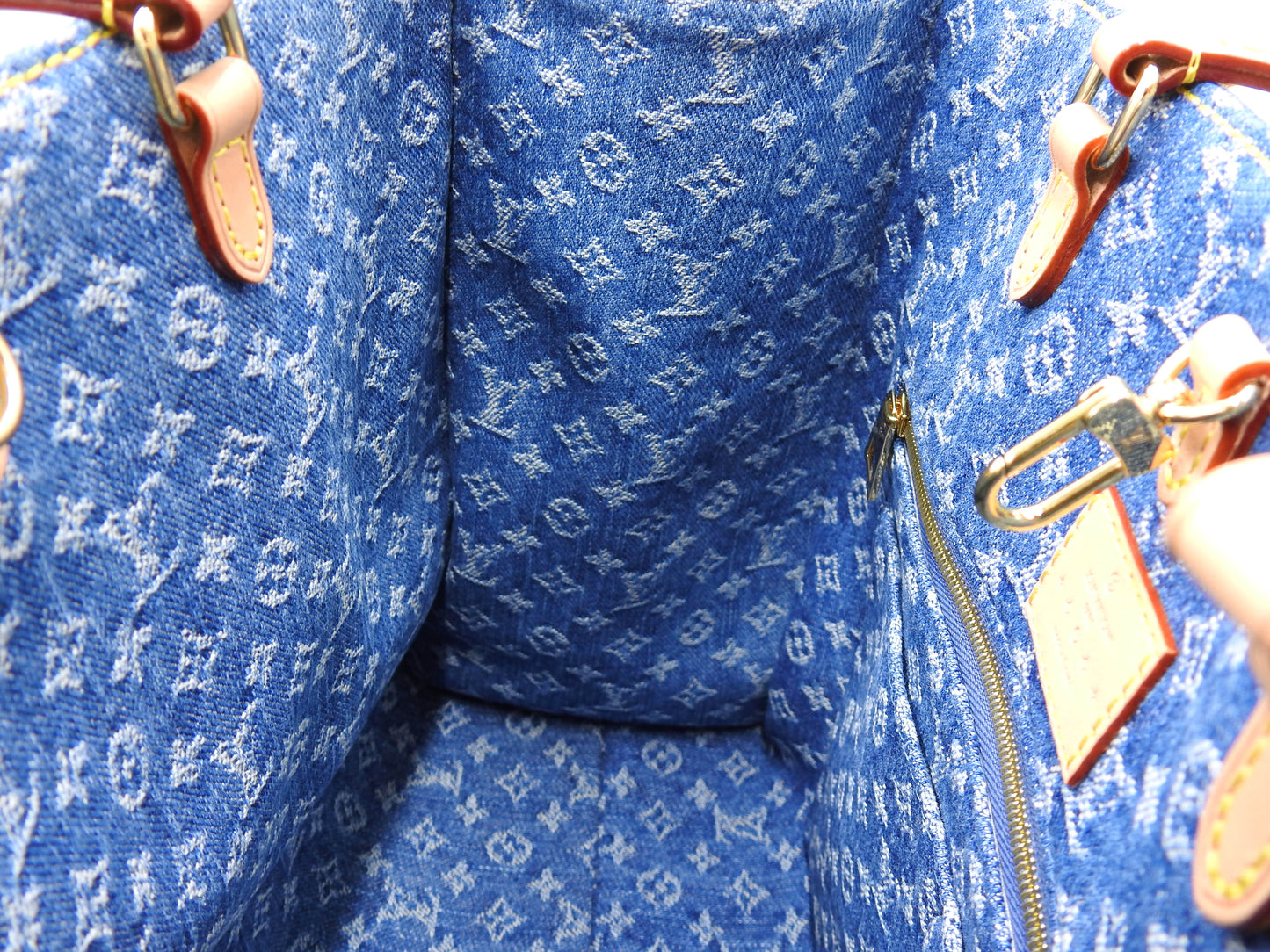 LOUIS VUITTON LV Remix Monogram Denim Onthego MM Shoulder Bag Blue M46871