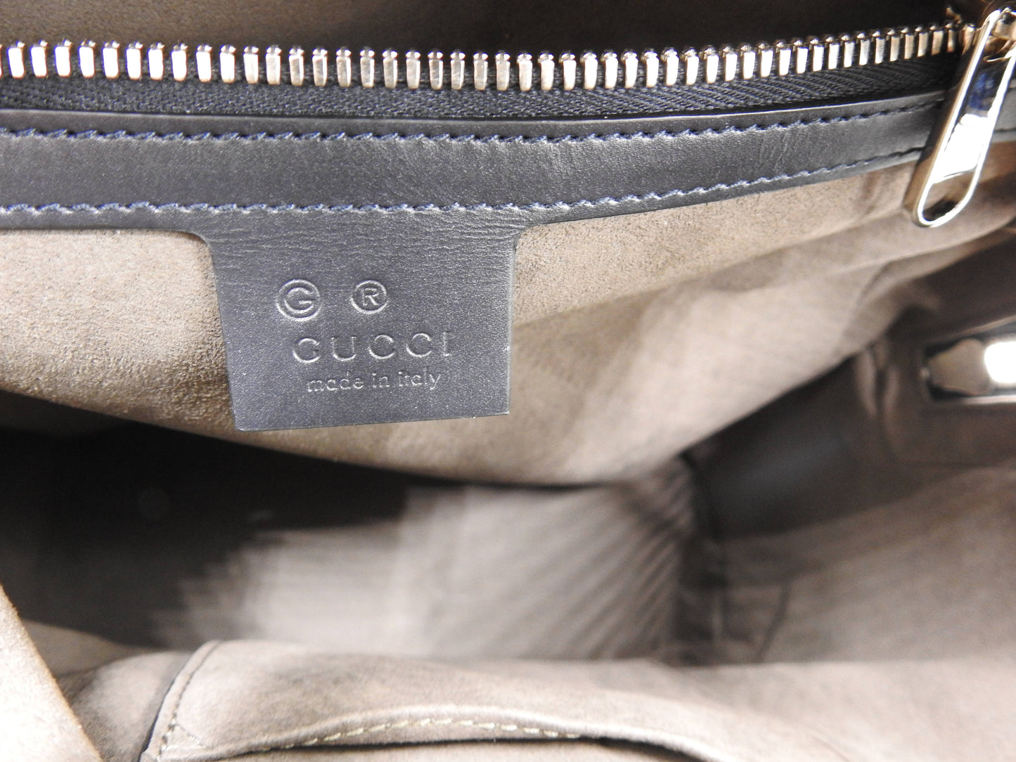 Gucci GG Blooms Supreme Backpack Bag PVC Leather Blue Beige 546327 Outlet