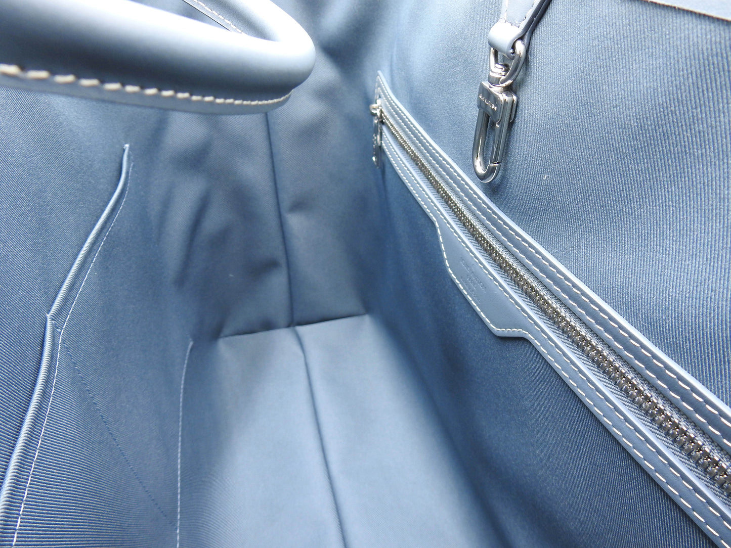 LOUIS VUITTON Monogram Denim Weekend NM Shoulder Tote Bag Canvas M22537