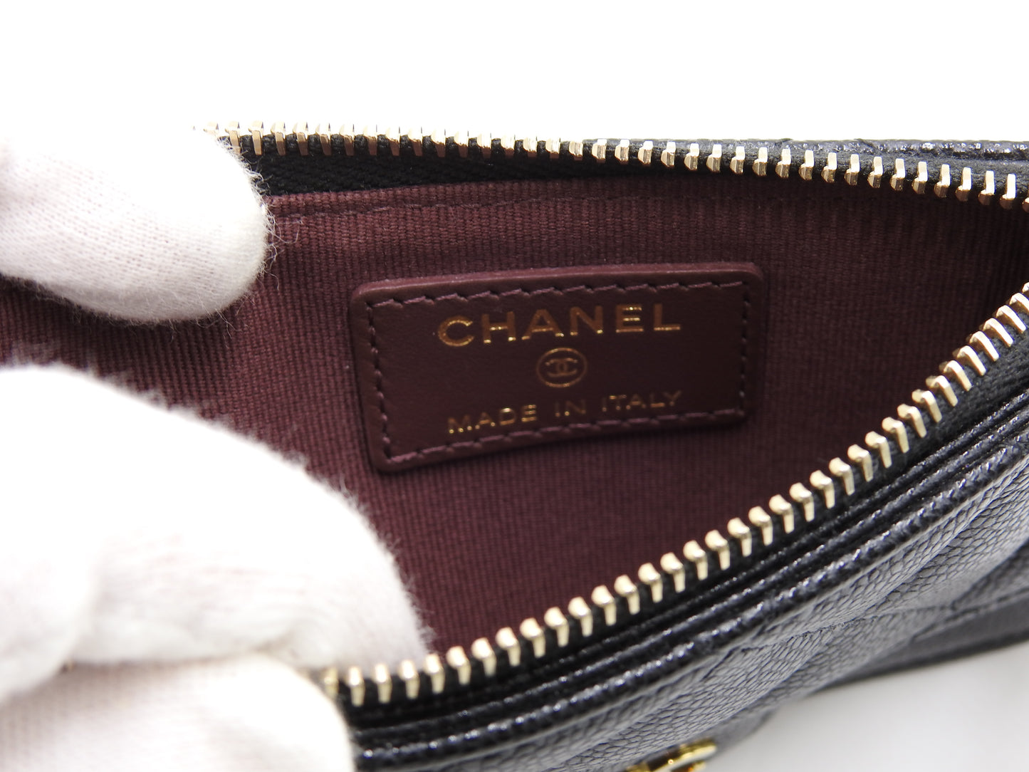 CHANEL CC Matelasse Zip Coin Purse Card Holder Case Caviarskin Black AP2570