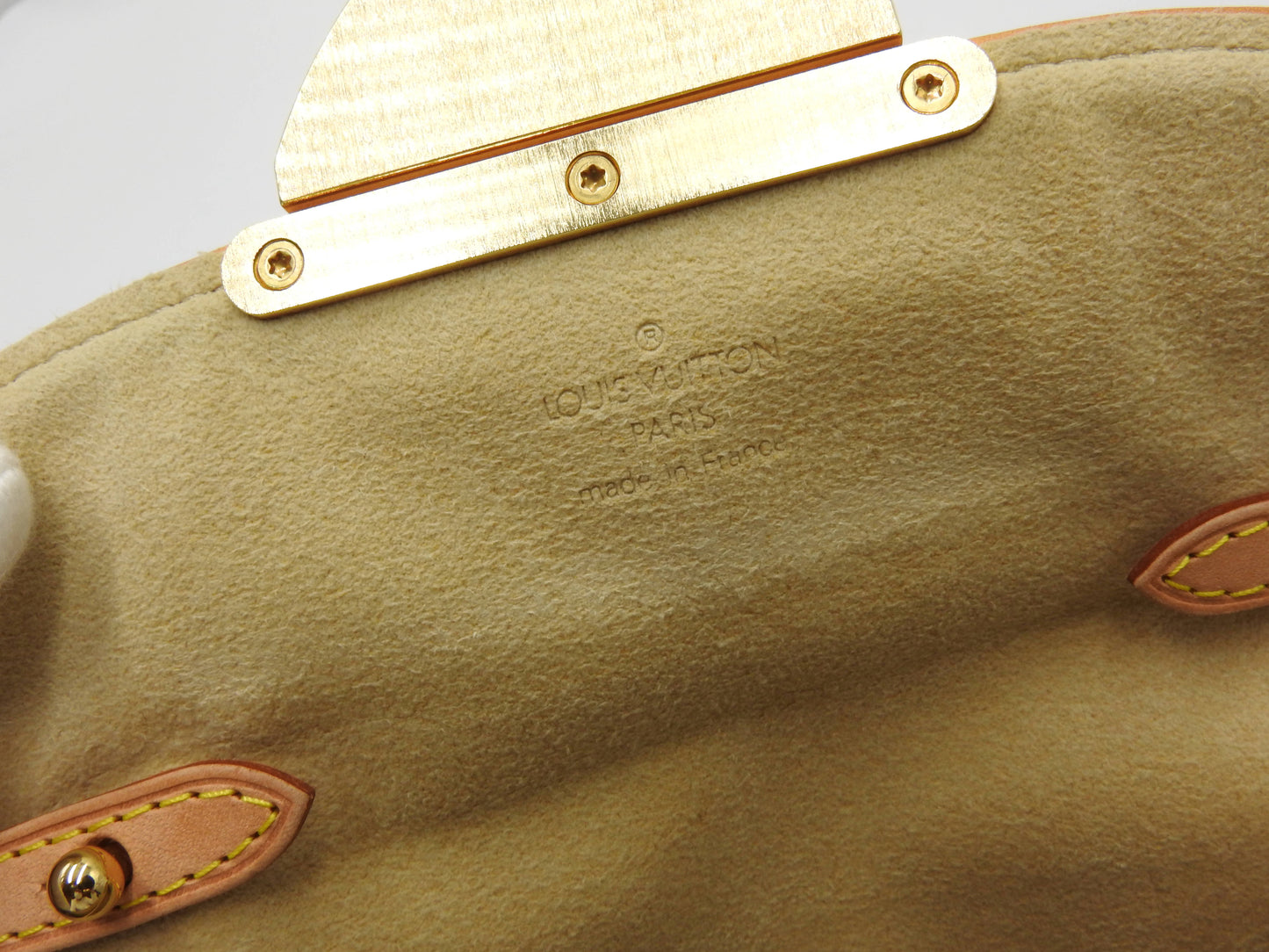 LOUIS VUITTON Pochette Beverly Shoulder Bag Monogram Canvas M40122