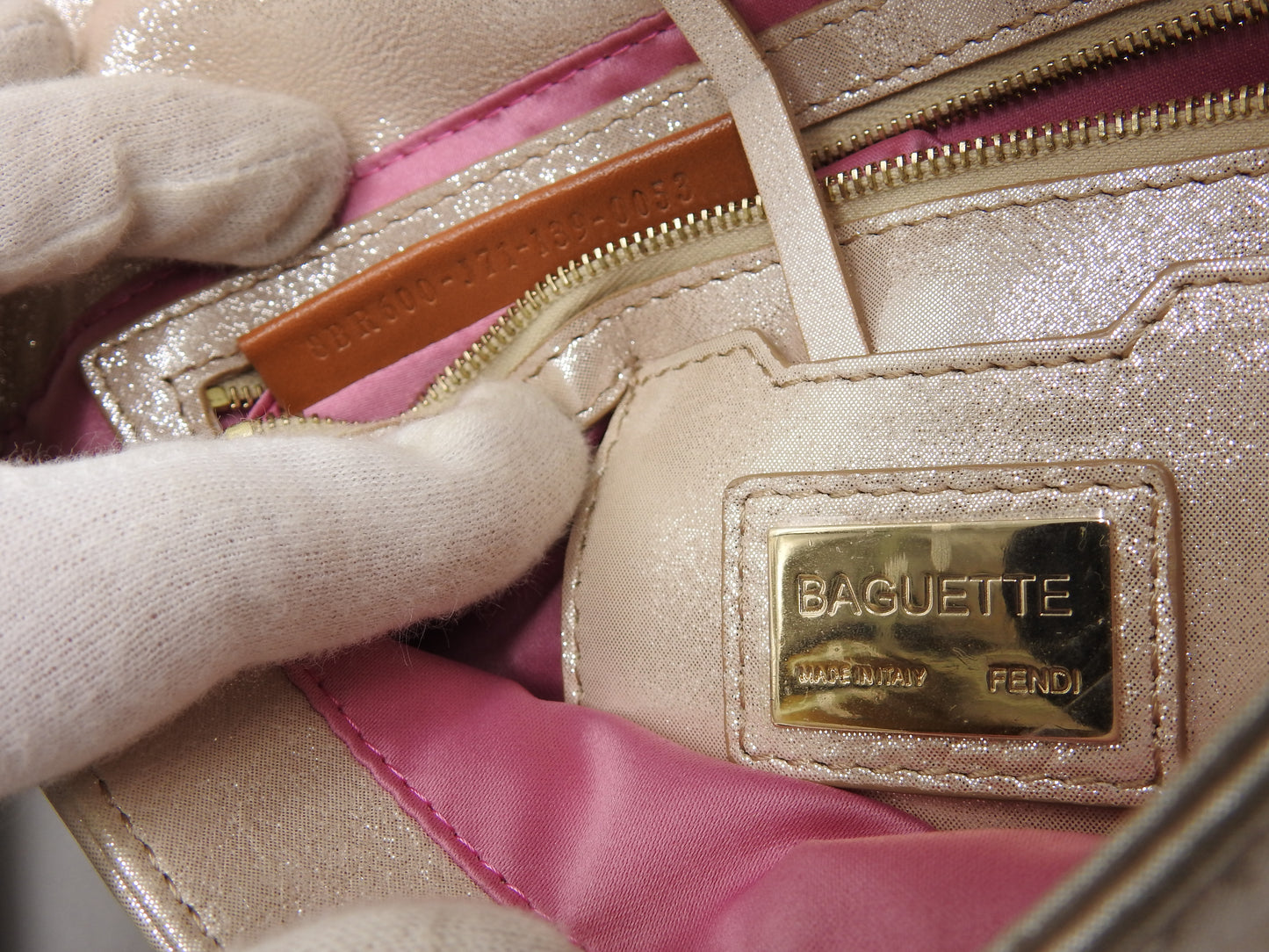 FENDI Crystal Mamma Baguette Shoulder Hand Bag Leather Beige Gold 8BR600