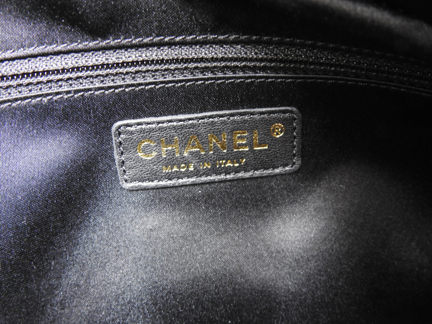 CHANEL CC Matelasse PTT Petit Timeless Tote Shoulder Bag Caviarskin A18004