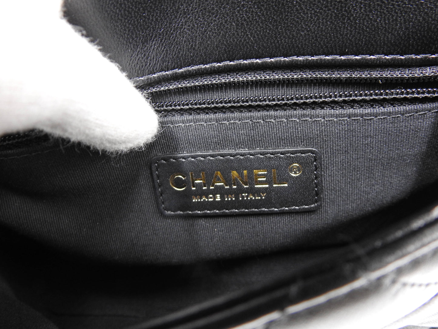 Chanel Mini Matelasse Flap Chain Shoulder Bag Lambskin Black Gold Hardware