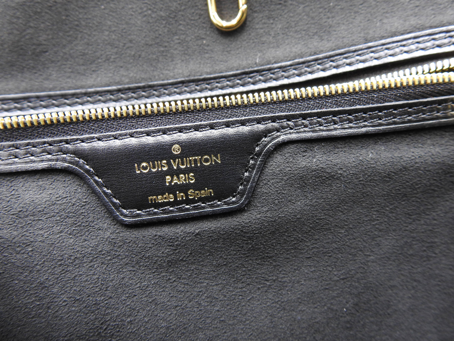 LOUIS VUITTON Game On Neverfull MM Shoulder Tote Bag Black M57483