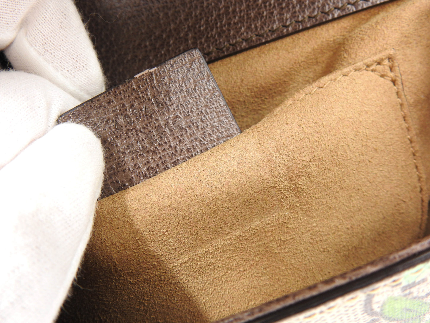 GUCCI GG Supreme Tian Padlock Small Chain Shoulder Bag Beige Brown 409487