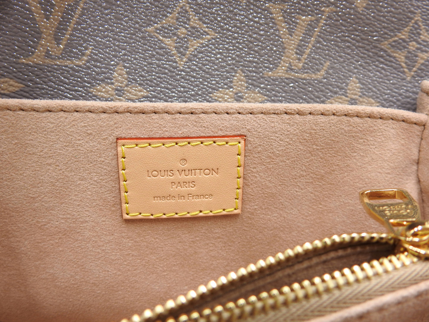 LOUIS VUITTON Monogram Pochette Metis EW Trianon Gray Shoulder Bag M12429