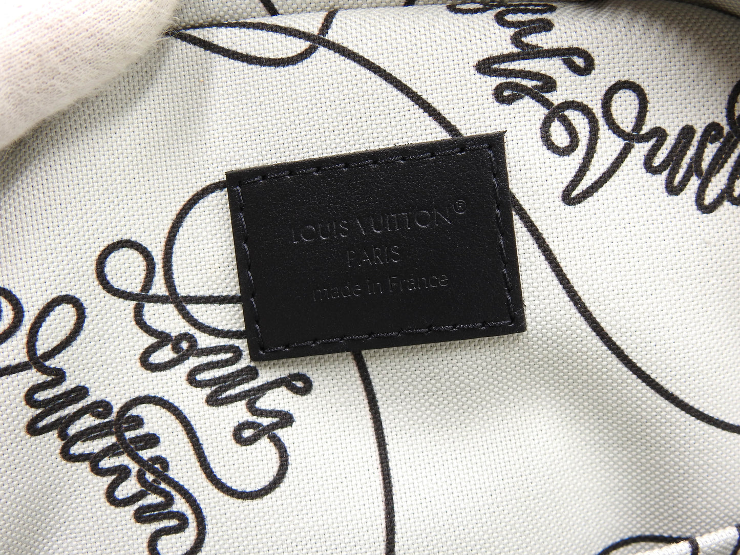 LOUIS VUITTON Monogram Iridescent Gradient Avenue Sling Shouler Bag M13936