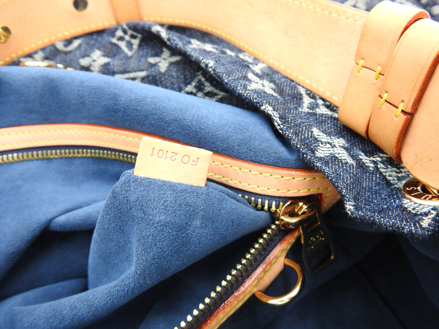 LOUIS VUITTON Daily GM Monogram Denim Shoulder Bag Blue M40493
