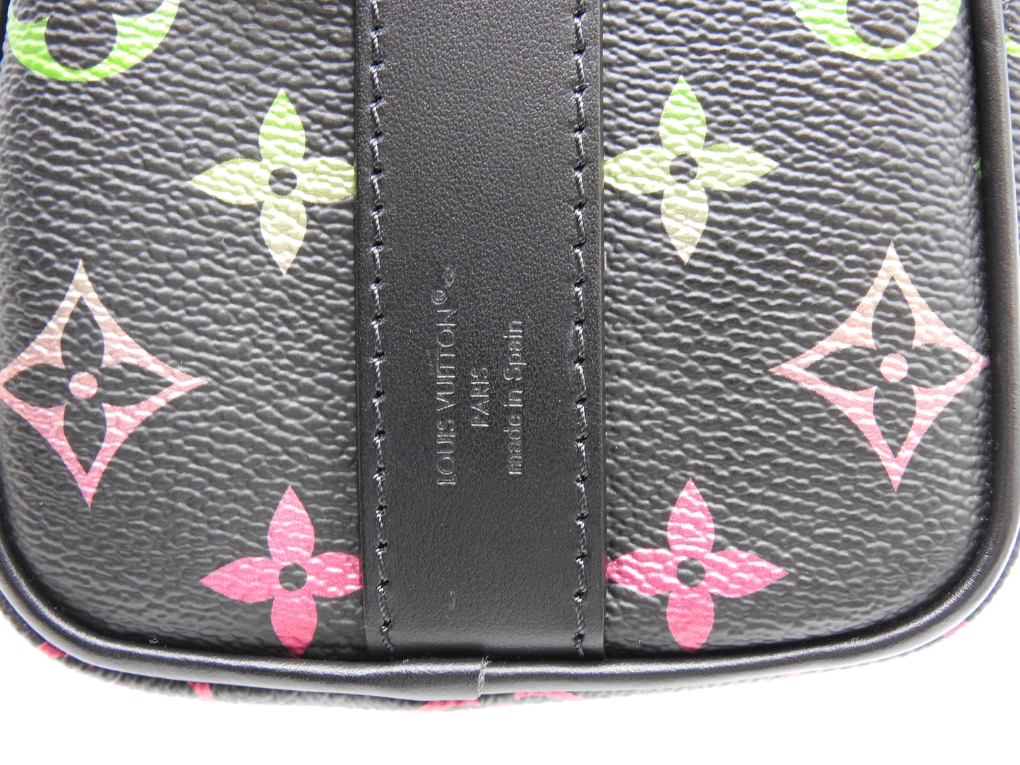 LOUIS VUITTON Monogram Iridescent Keepall Bandouliere 25 Hand Bag M13935