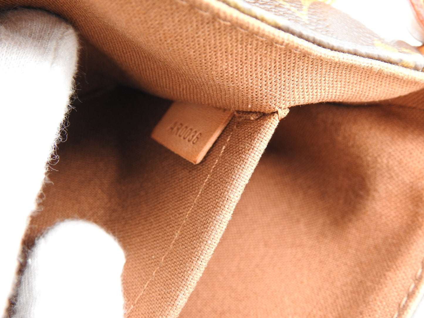 LOUIS VUITTON Monogram Tikal PM Shoulder Bag Hand Bag M40078