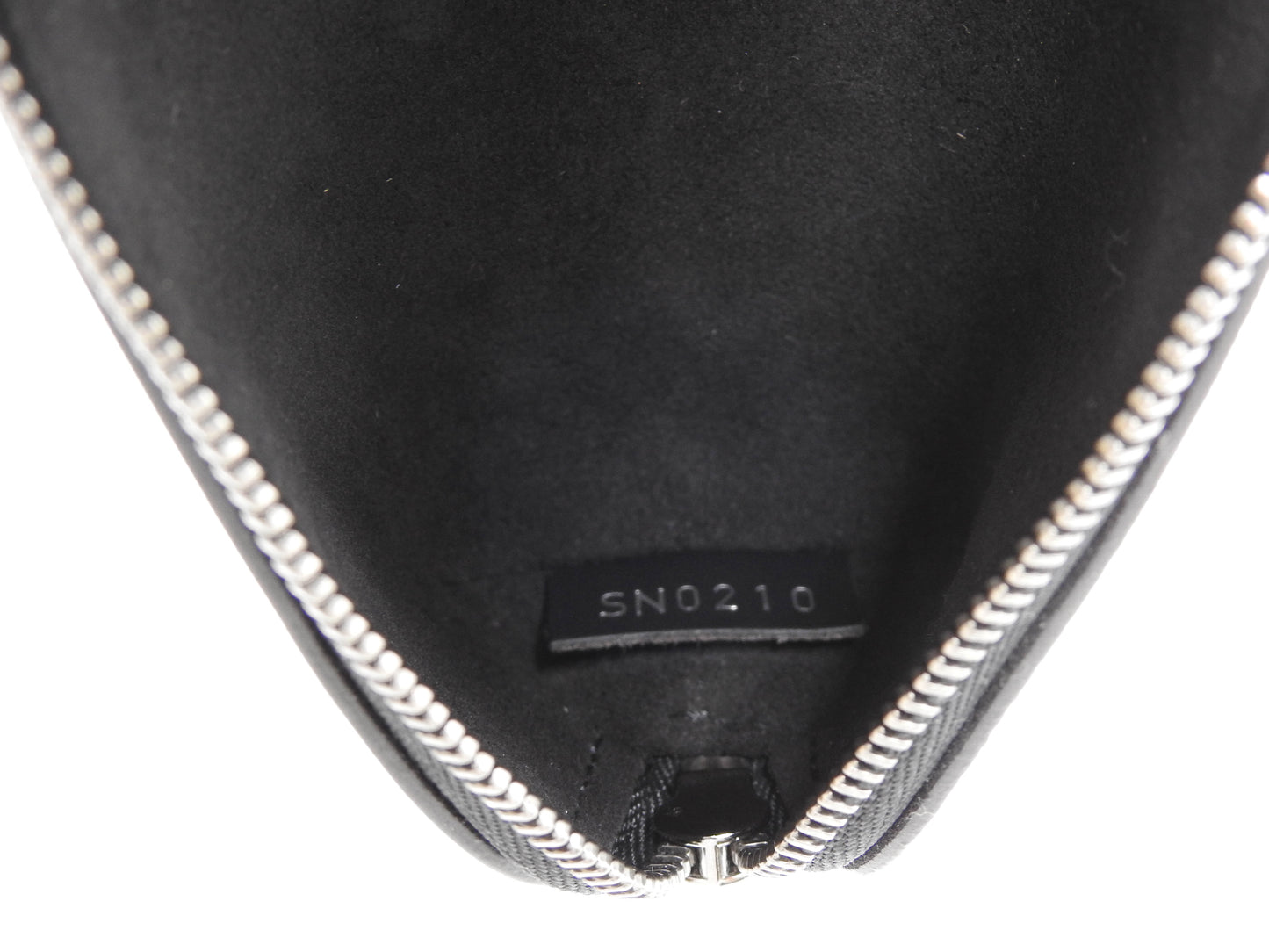 LOUIS VUITTON Monogram Eclipse Truth Elizabeth Pencil Case Pouch GI0199