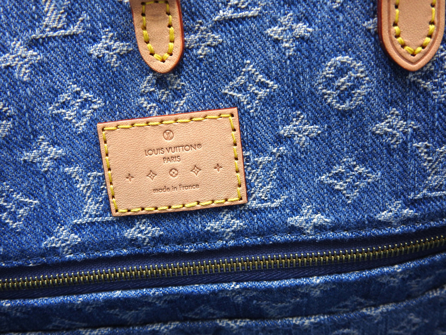LOUIS VUITTON LV Remix Monogram Denim OnTheGo MM Shoulder Tote Bag M46871