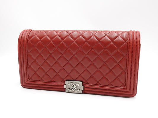 CHANEL CC Matelasse Boy Flap Clutch Second Bag Lambskin Leather Red