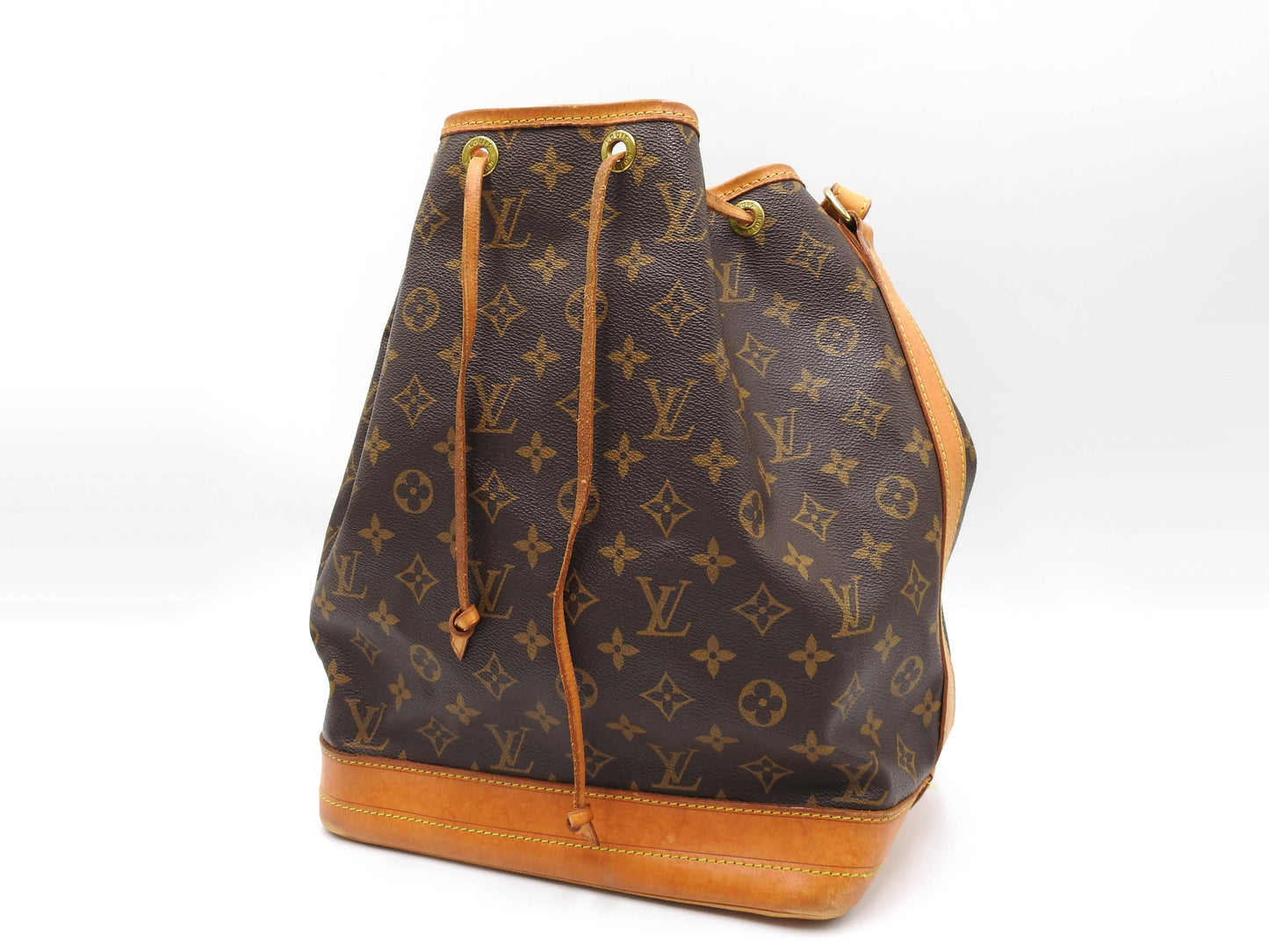 LOUIS VUITTON Noe Monogram Shoulder Bag Hand Bag M42224