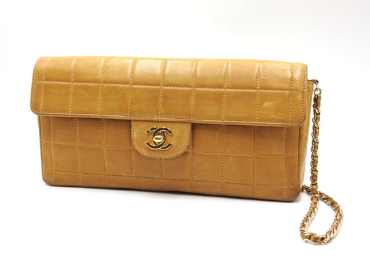 CHANEL Chocolate Bar Chain Shoulder Bag Lambskin Leather Beige Gold A15316