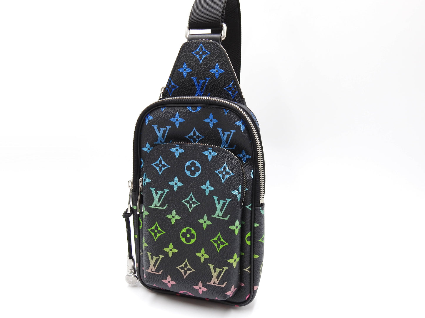LOUIS VUITTON Monogram Iridescent Gradient Avenue Sling Bag M13936 Black