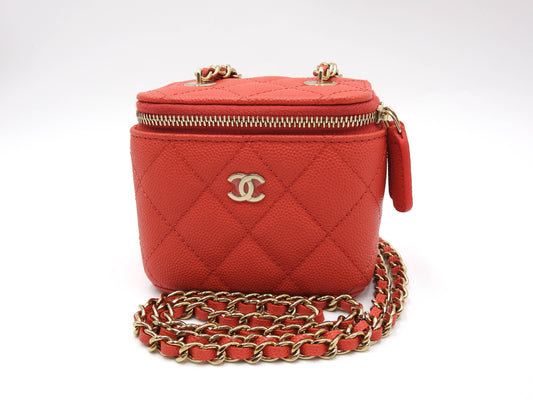 CHANEL CC Matelasse Chain Small Vanity Shoulder Bag Caviarskin Red AP1340