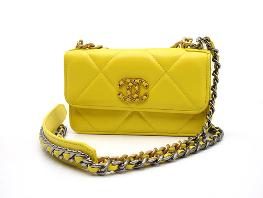 CHANEL 19 CC Matelasse Phone Holder Chain Shoulder Bag Lambskin Yellow