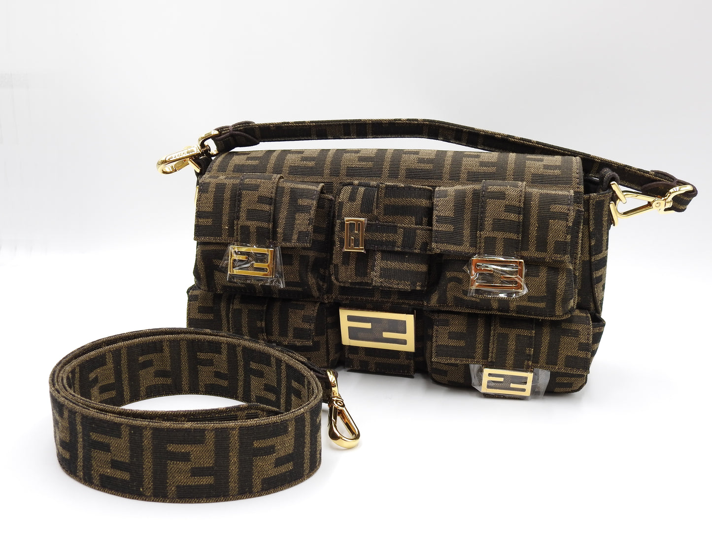 FENDI Multipocket Mamma Baguette Shoulder Hand Bag Zucca Khaki 8BR808