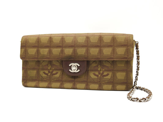 CHANEL New Travel Line Chocolate Bar Chain Shoulder Bag Khaki A15316