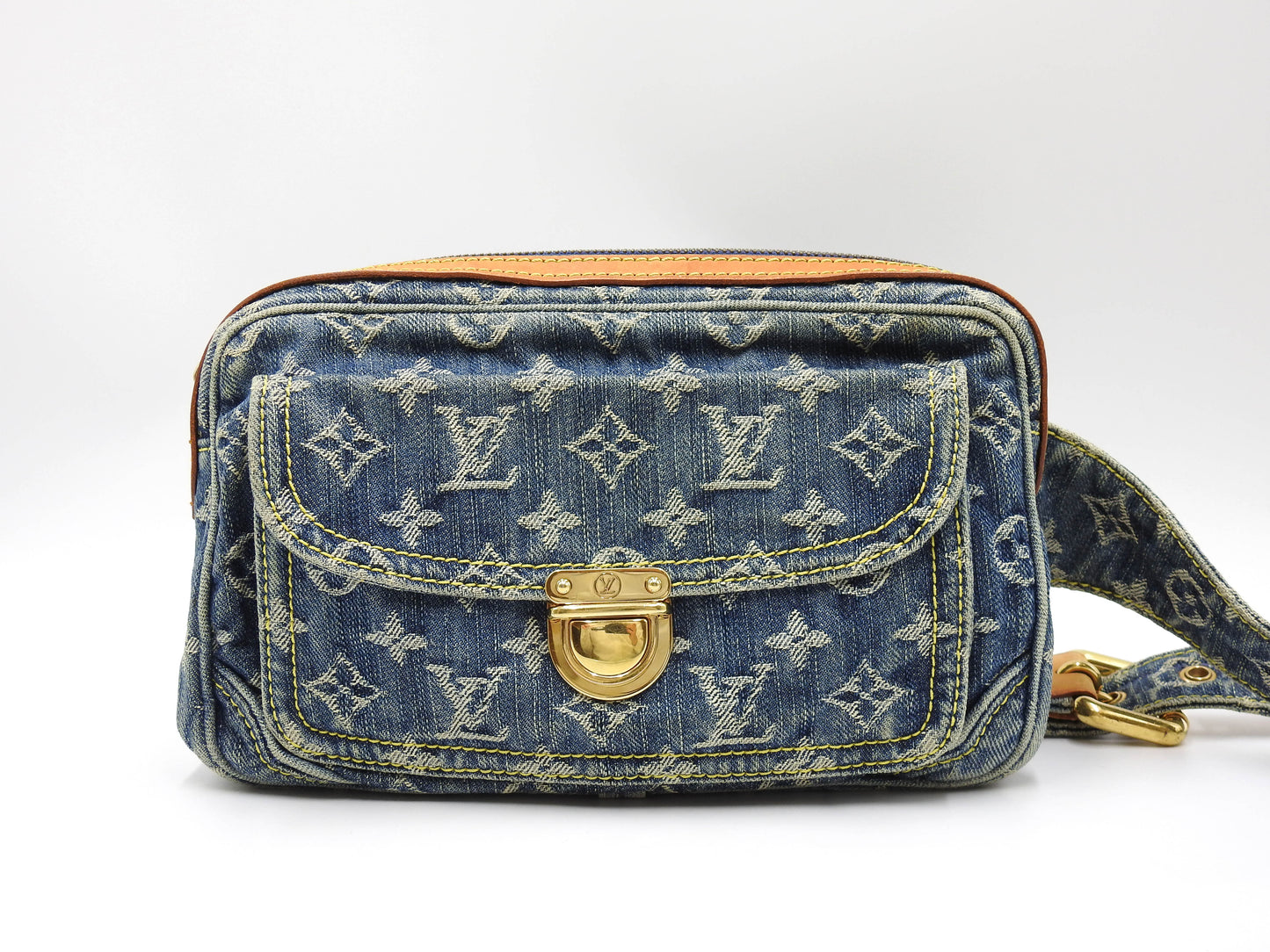 LOUIS VUITTON Monogram Denim Bum Bag Belt Bag Shoulder Bag Blue M95347