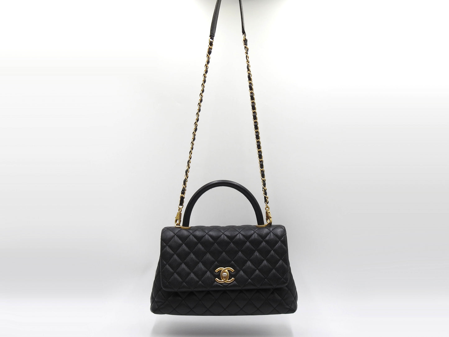 CHANEL CC Matelasse Coco Handle Hand Shoulder Bag Caviarskin Black A92991