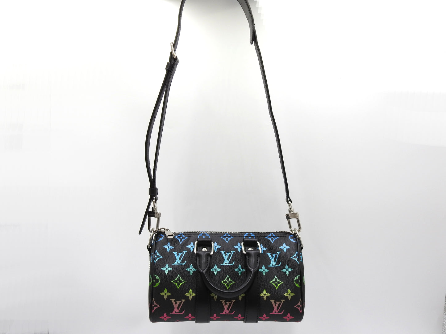LOUIS VUITTON Monogram Iridescent Keepall Bandouliere 25 Hand Bag M13935