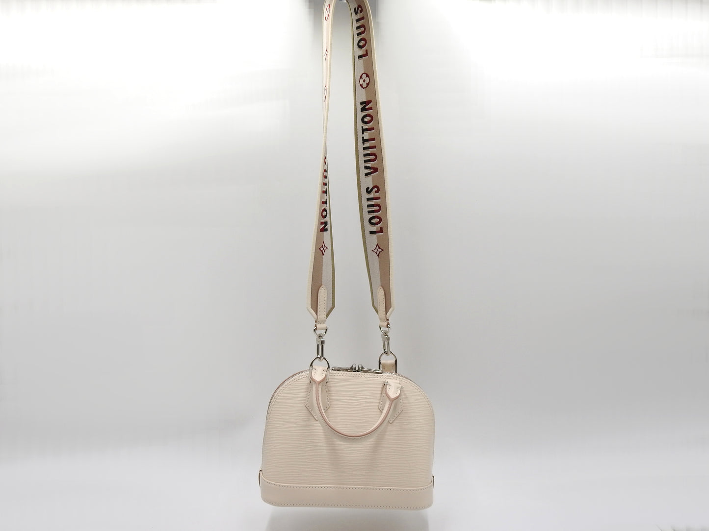 LOUIS VUITTON Epi Alma BB Hand Shoulder Bag Epi Leather M58706 Quartz Ivory