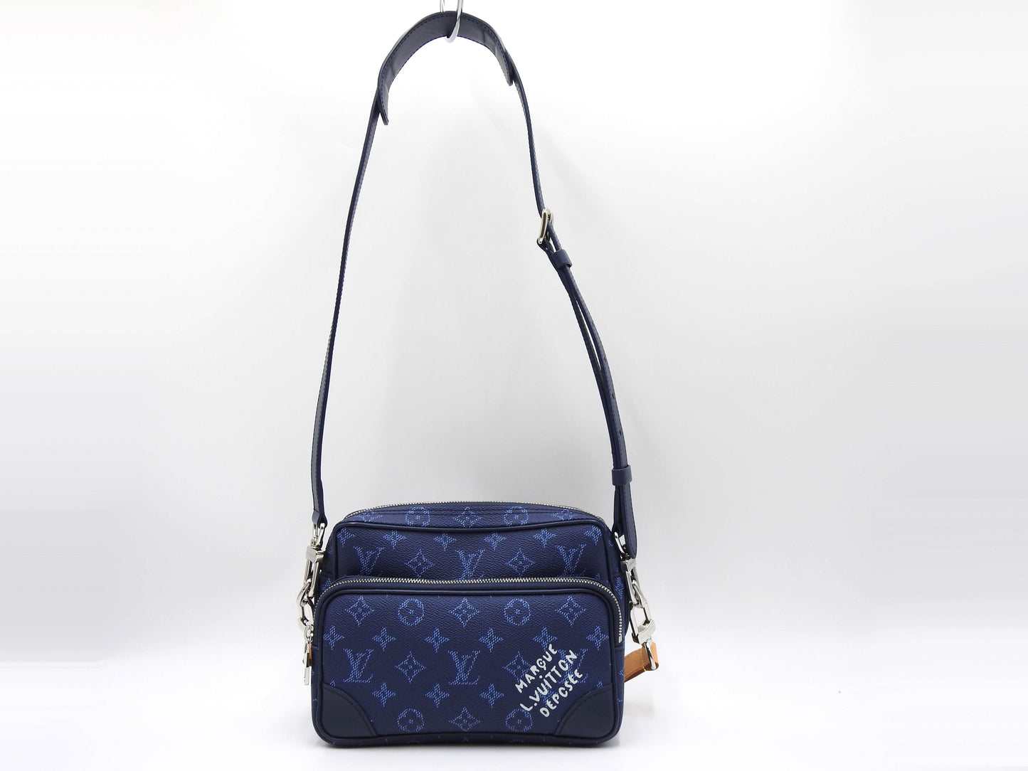 LOUIS VUITTON Monogram Heritage Nile Crossbody Shoulder Bag Blue M26823