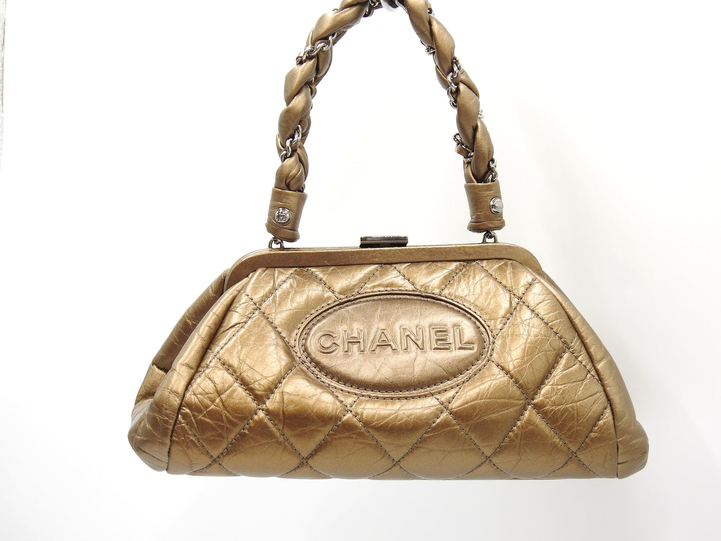 CHANEL Matelasse Vintage Calf Kiss Lock Hand Bag Leather Metallic Gold