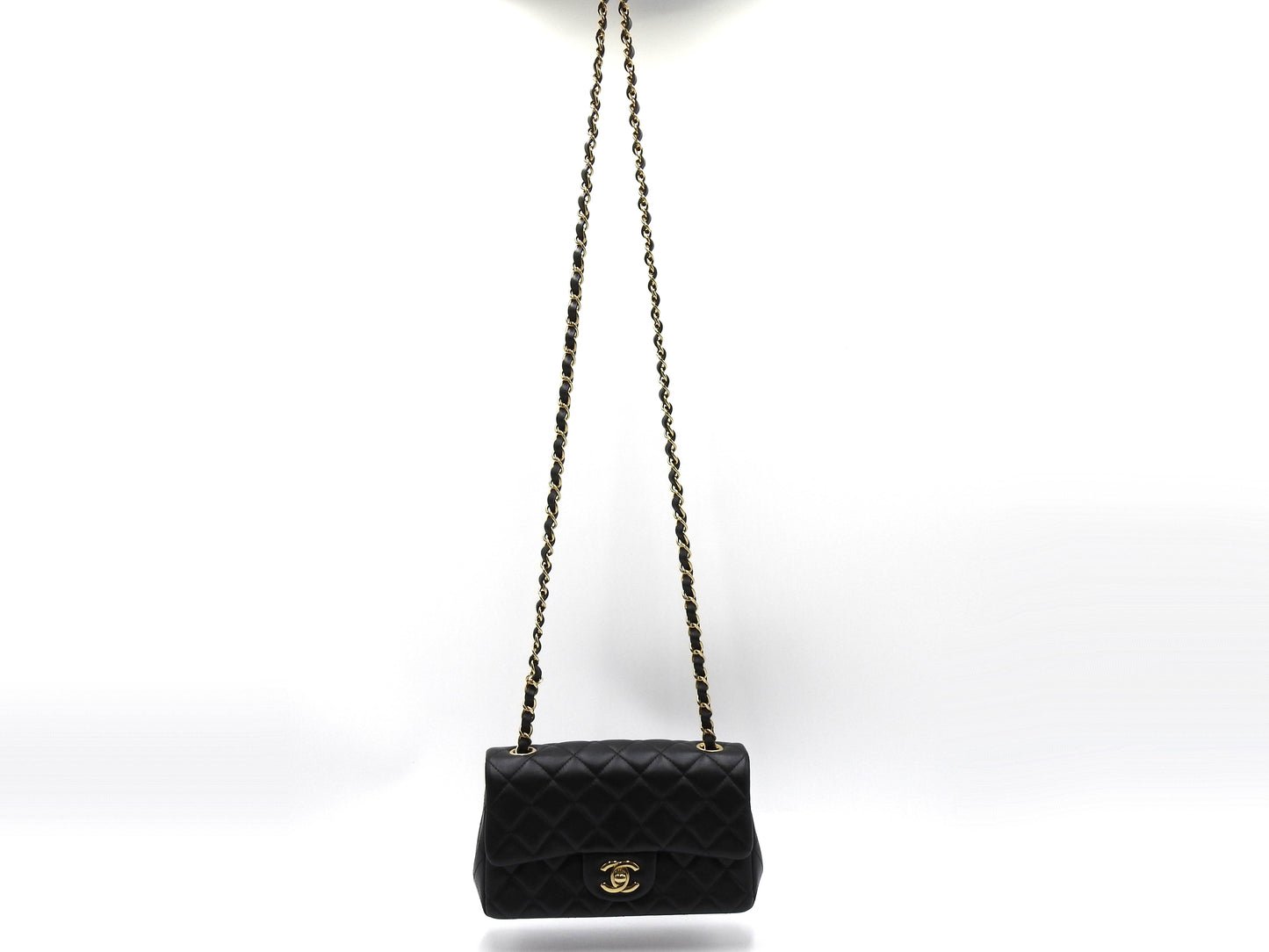 CHANEL CC Mini Matelasse 20 Flap Chain Shoulder Bag Lambskin Black A69900