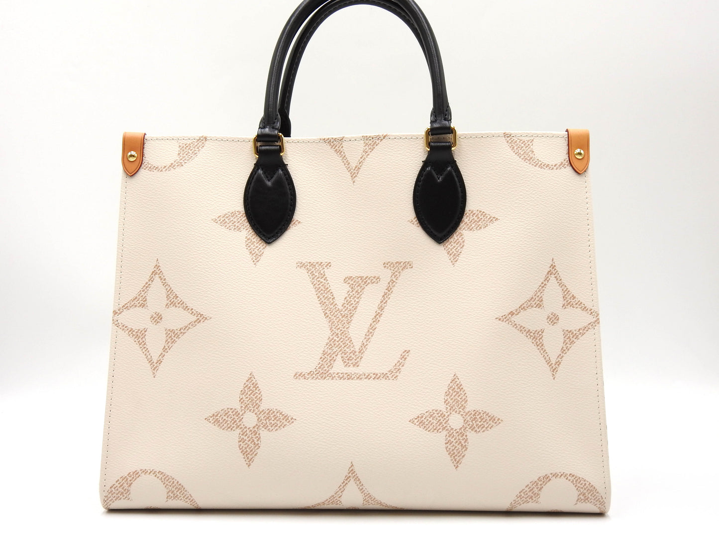 LOUIS VUITTON Monogram Dune Giant OnTheGO MM Tote Shoulder Bag M46912
