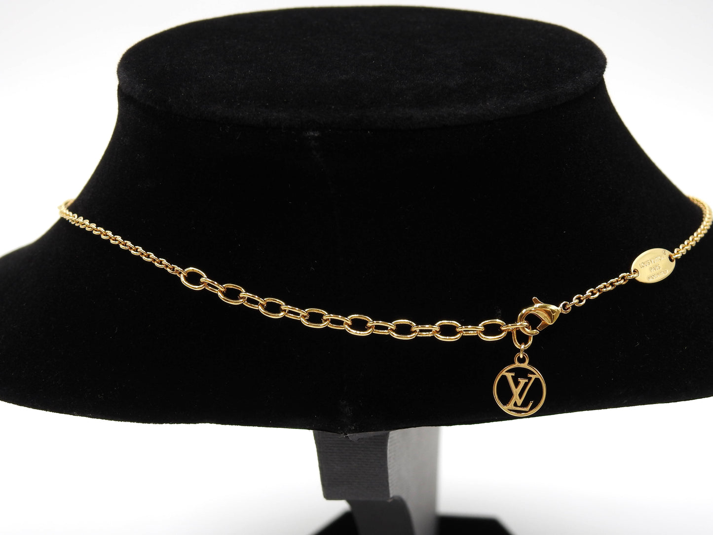 LOUIS VUITTON Collier LV Iconic Pendant Necklace GP Rhinestone Gold M00596