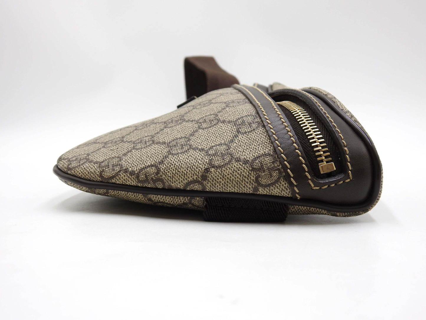 GUCCI GG Supreme Waist Body Belt Bag PVC Leather Beige Brown 23326