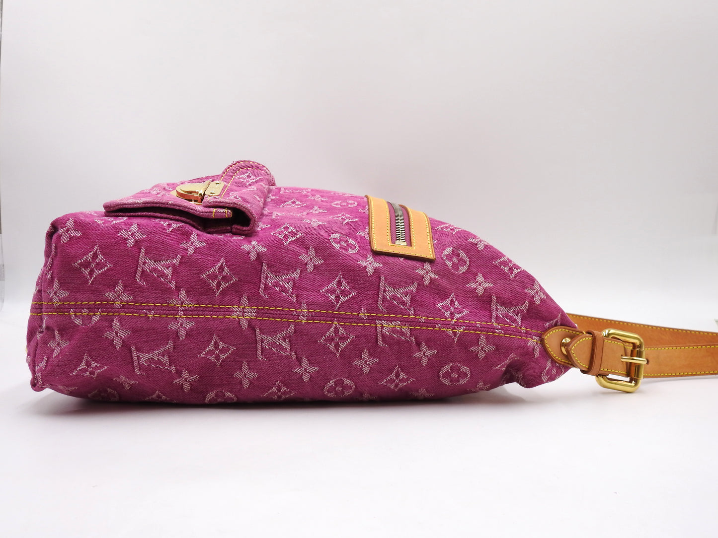 LOUIS VUITTON Baggy GM Monogram Denim Shoulder Bag Fuchsia Pink M95210