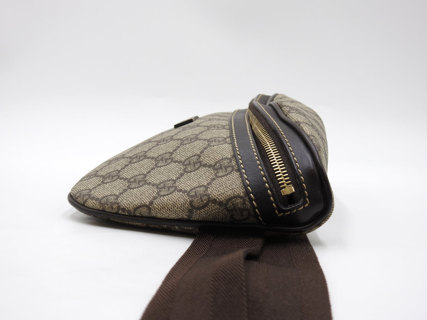 GUCCI GG Supreme Waist Body Belt Bag PVC Leather Beige Brown Gold 23326