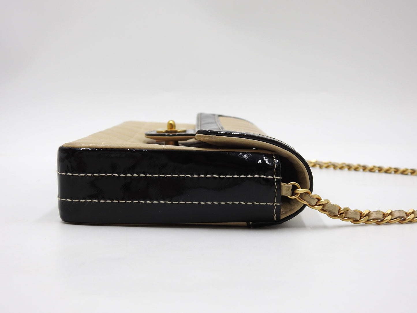 CHANEL Chocolate Bar Chain Shoulder Bag Lambskin Enamel Beige Black A15316