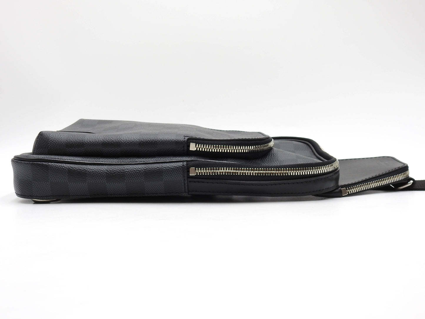 LOUIS VUITTON Damier Graphite Avenue Sling NM Shoulder Body Bag Mens N45302